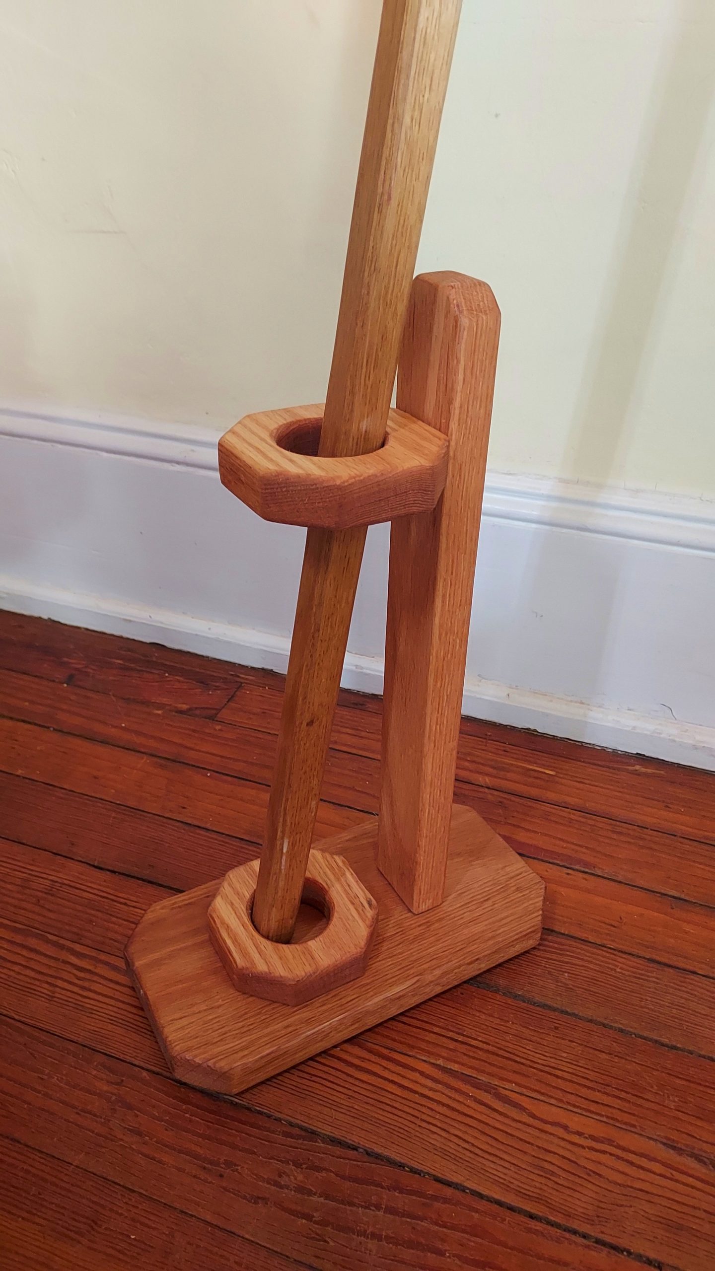 Walking Stick - EUROS - 49" White Oak - Red Crocodile grip, with custom Display Stand - Image 3