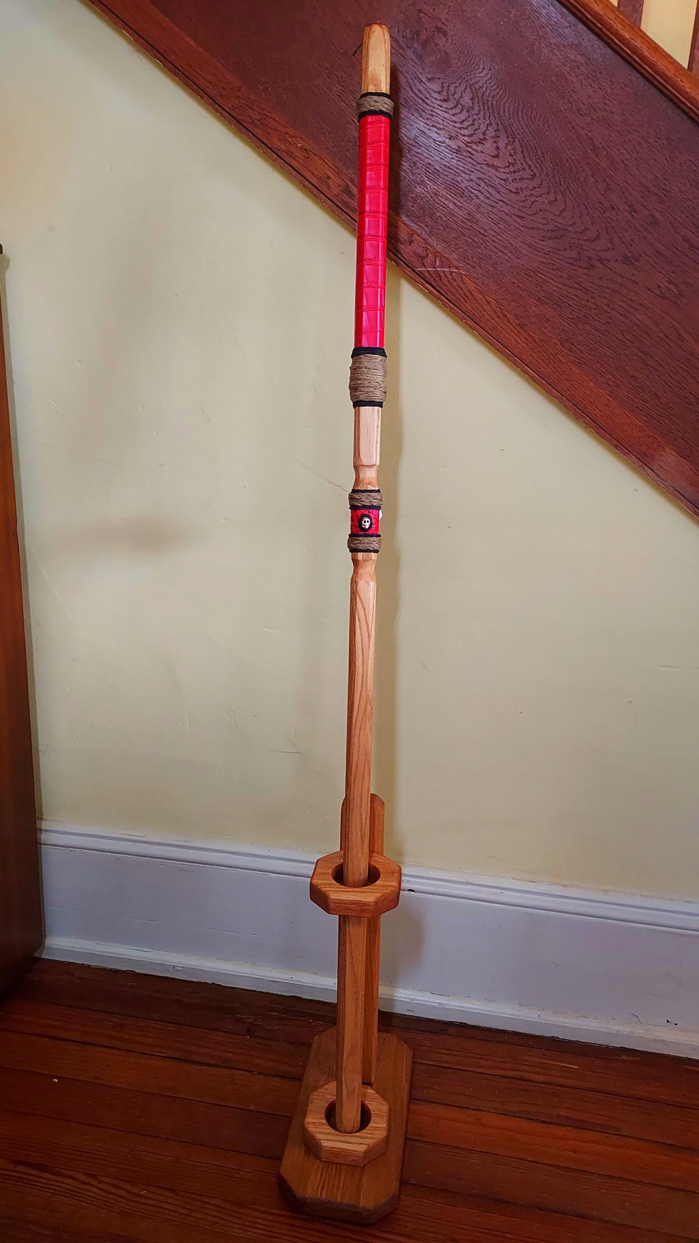 Walking Stick - ZEUS - 49" Red Oak - Red Crocodile grip with custom display stand - Image 2